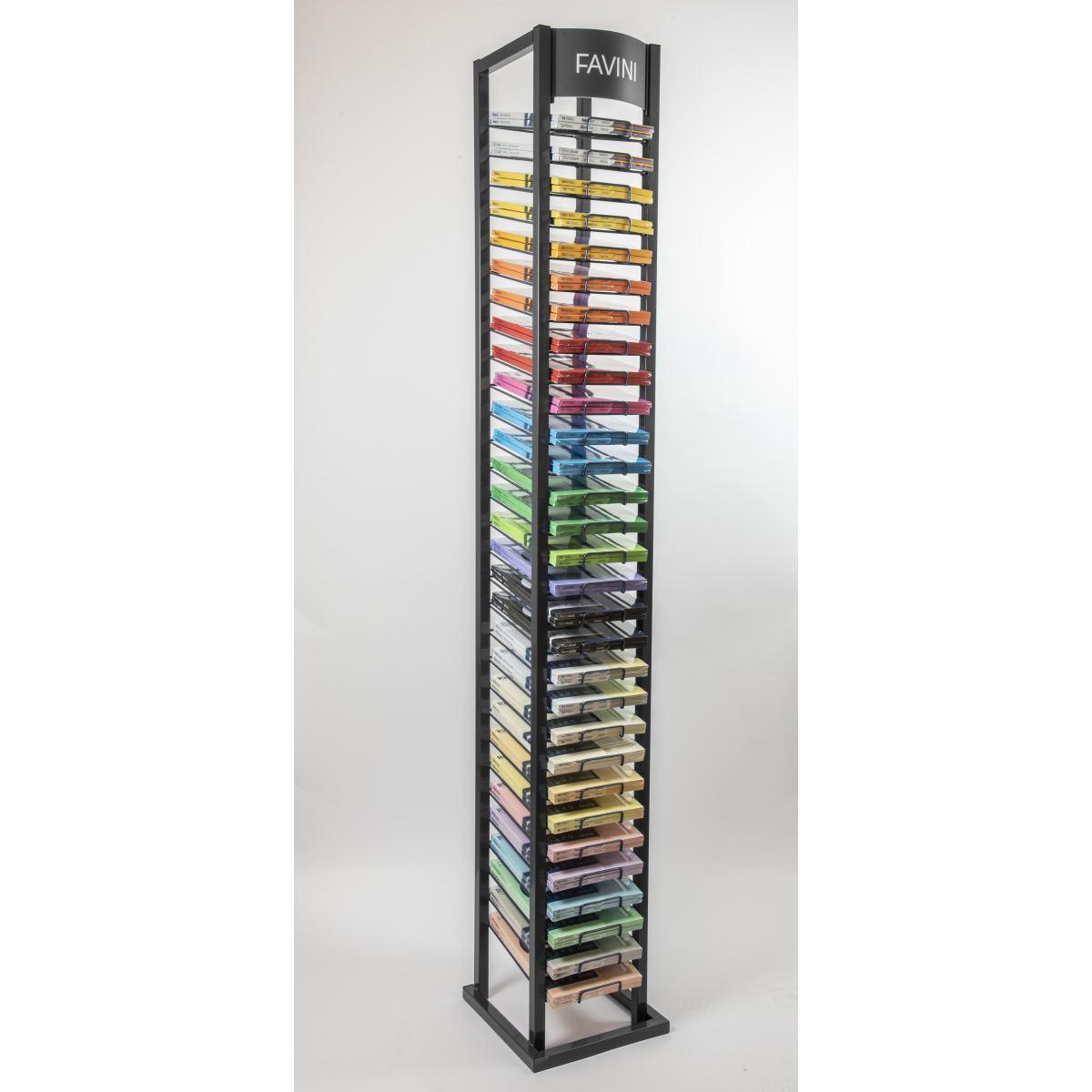 Espositore da terra a4 200gr 30rip. 60+42 luce e acqua